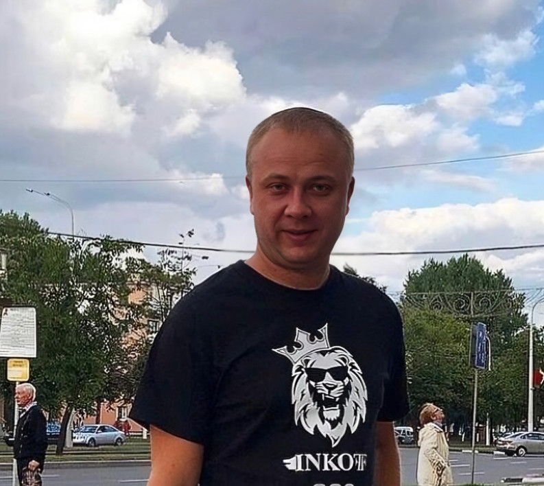 Станишевский Максим Геннадьевич мошенник