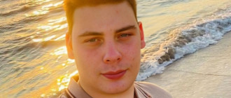 Александр Подрезов - мамкин альфонс