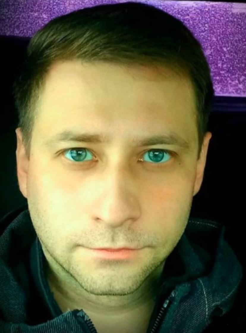 Владимир Николаенко